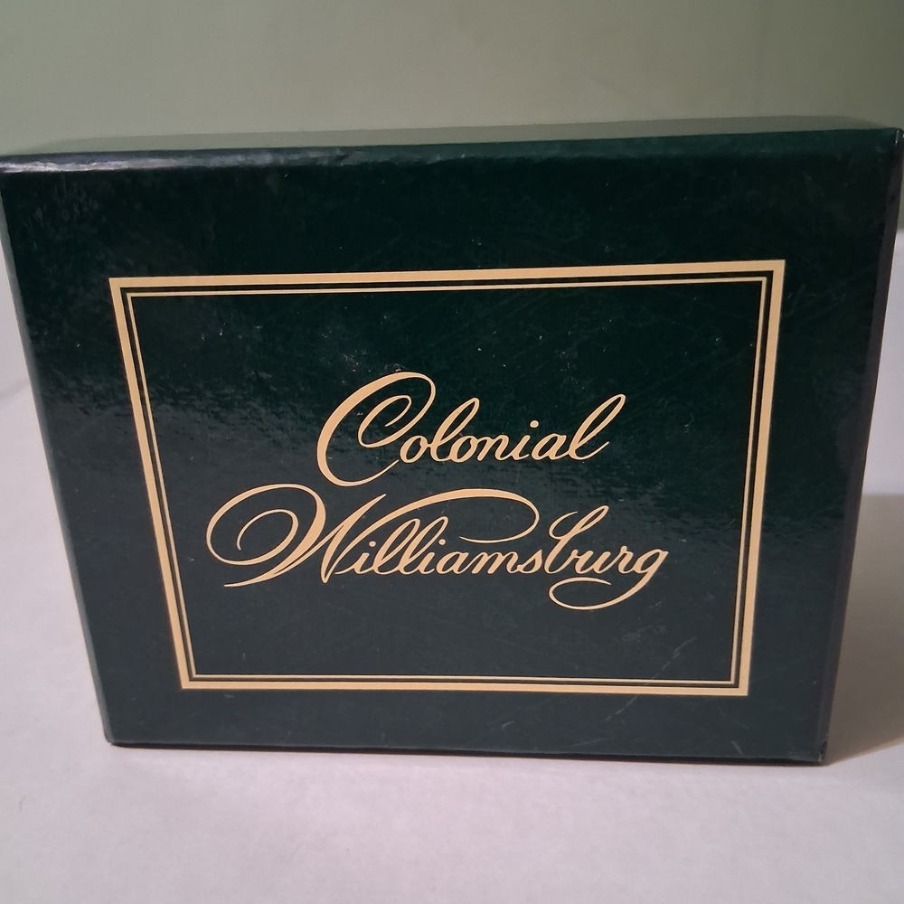 Green Holiday Ornament